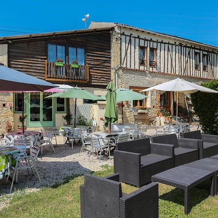 Готель Le Bourdieu Durfort  Екстер'єр фото